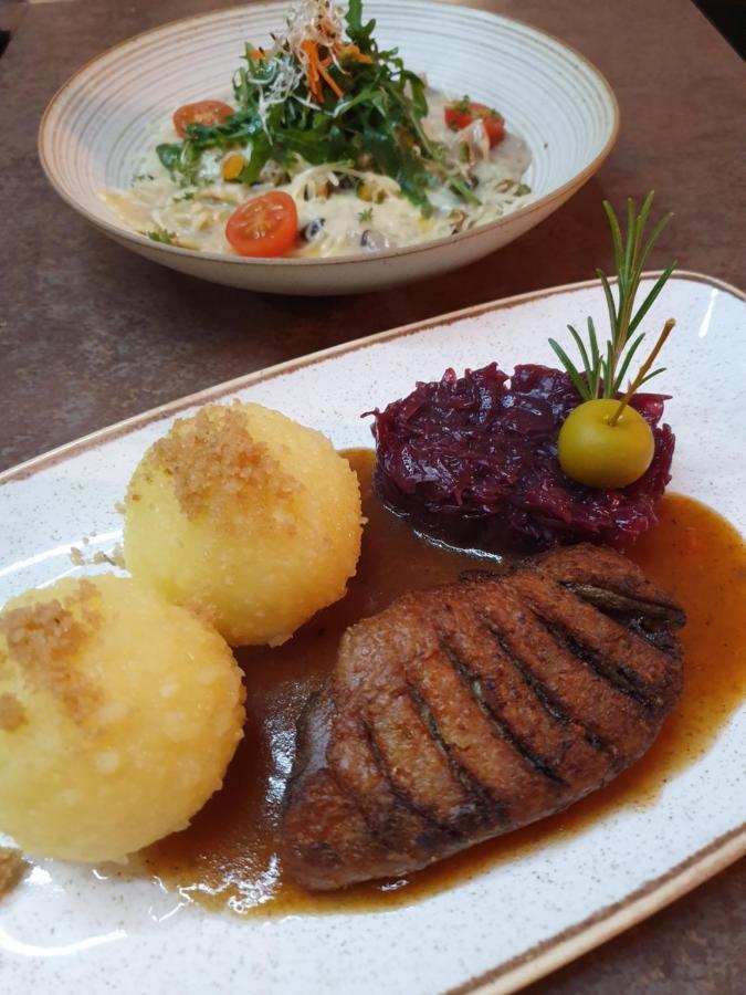 Hotel & Restaurant Sonnenhoefle ซอมเมอร์เฮาเซน ภายนอก รูปภาพ