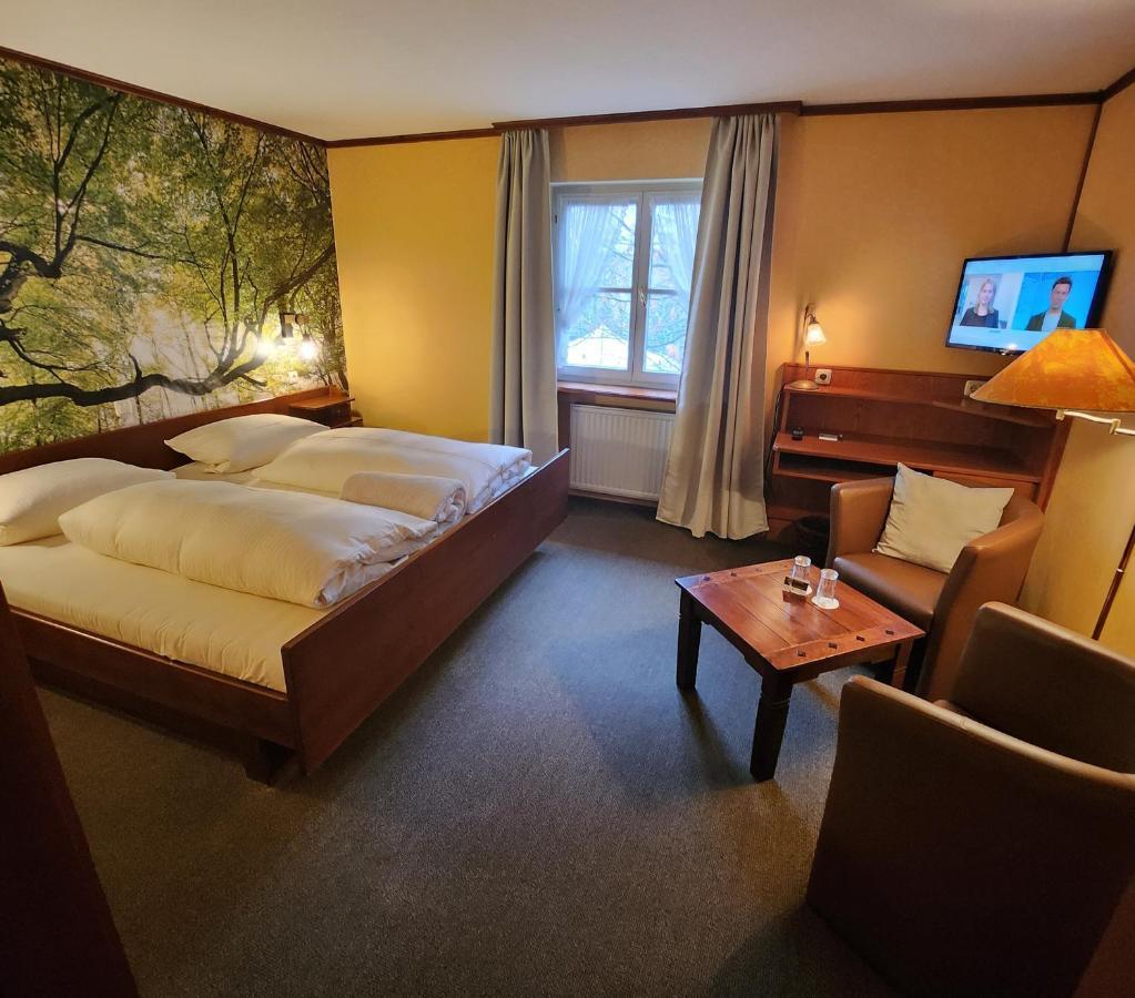 Hotel & Restaurant Sonnenhoefle ซอมเมอร์เฮาเซน ภายนอก รูปภาพ