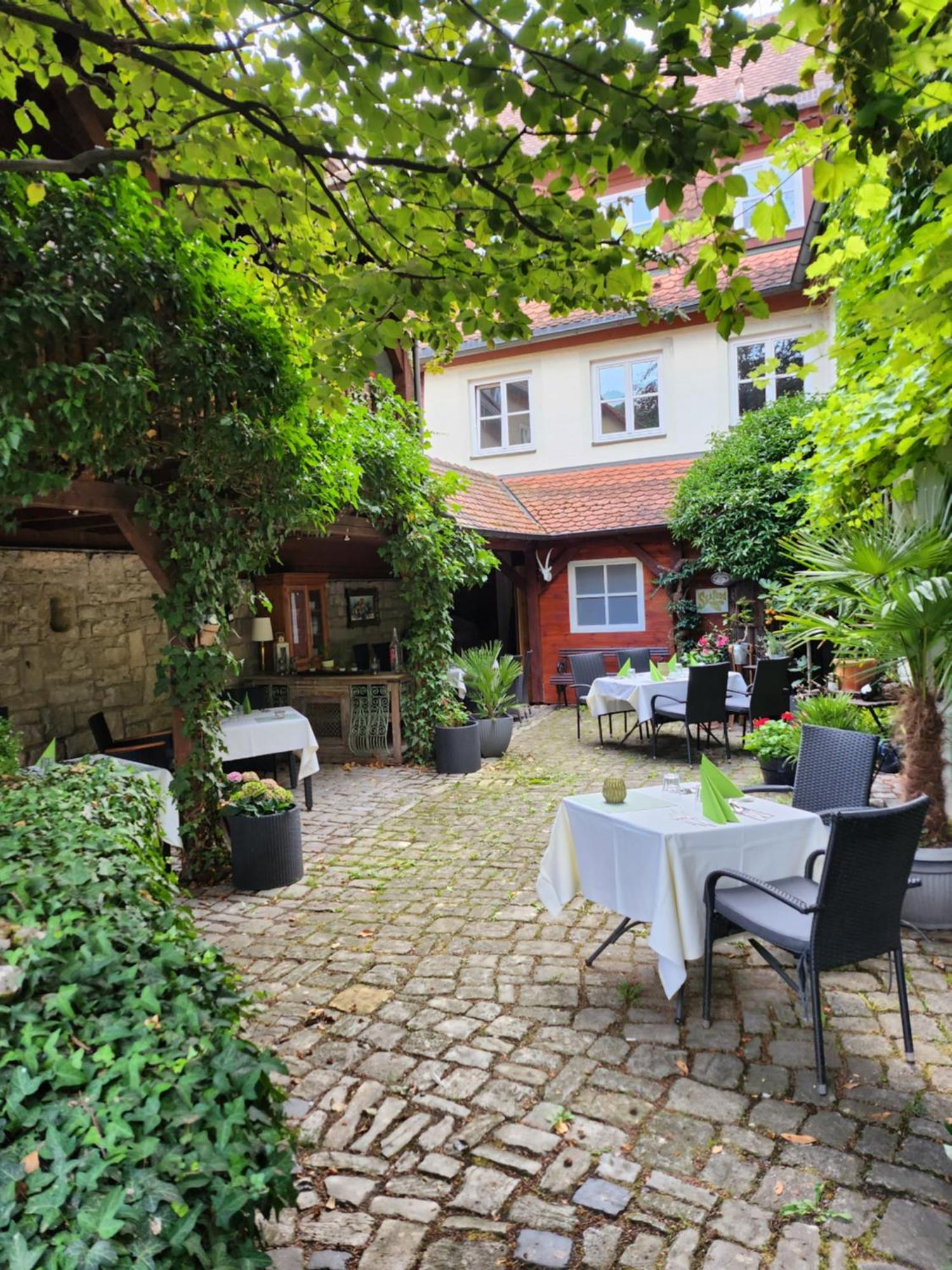 Hotel & Restaurant Sonnenhoefle ซอมเมอร์เฮาเซน ภายนอก รูปภาพ